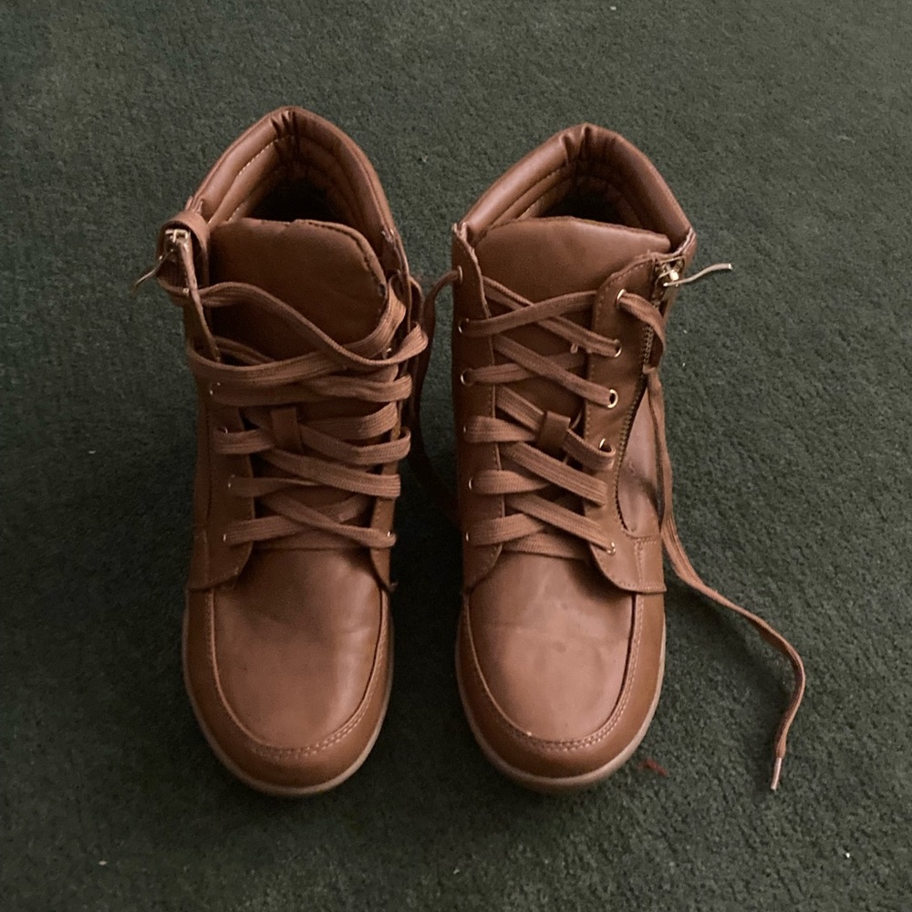Forever booties, caramel brown, Size 8 1/2.